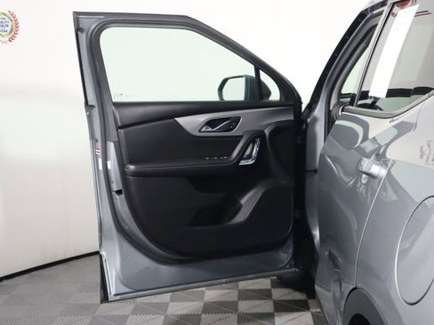 Used 2023 Chevrolet Blazer LT image 28