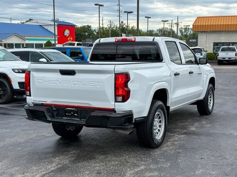 Used 2024 Chevrolet Colorado W/T w/ WT Convenience Package II RWD image 11