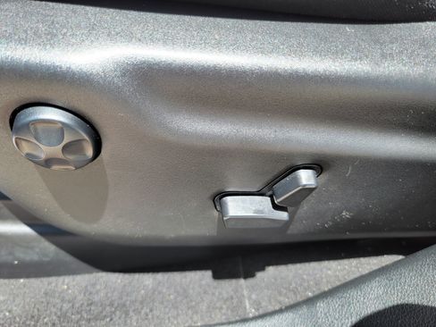 Used 2024 Dodge Durango GT image 15