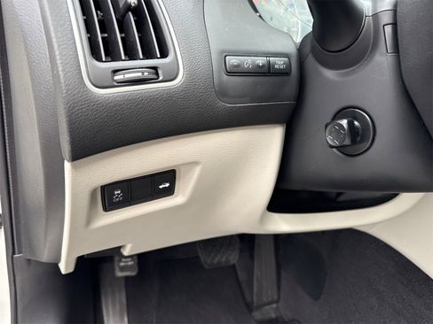 Used 2022 INFINITI Q50 Luxe w/ Cargo Package image 18