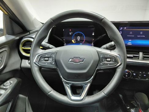 Used 2025 Chevrolet Trax ACTIV w/ Driver Confidence Package FWD image 25