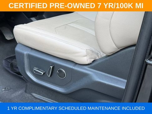 Used 2024 Ford Expedition Limited AWD/4WD image 35