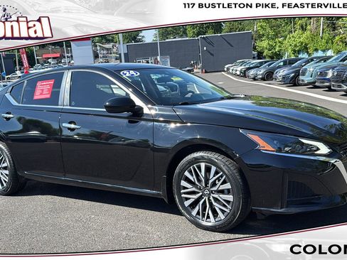 Certified 2023 Nissan Altima 2.5 SV AWD/4WD image 1