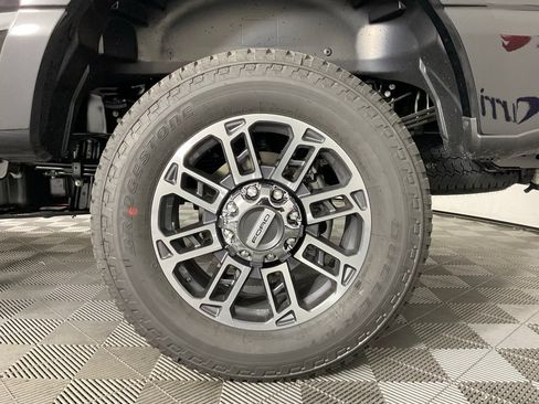 New 2026 Ford F350 Platinum w/ Platinum Plus Package AWD/4WD image 10