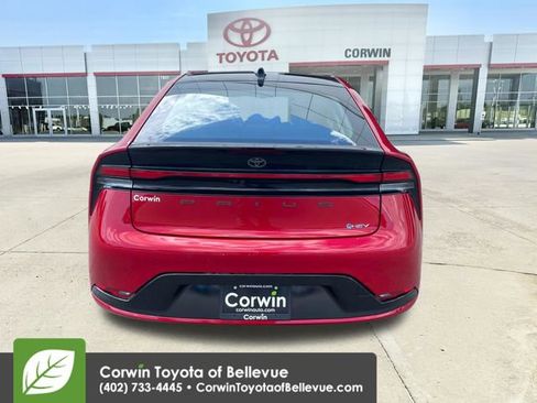 Used 2025 Toyota Prius Limited FWD image 4