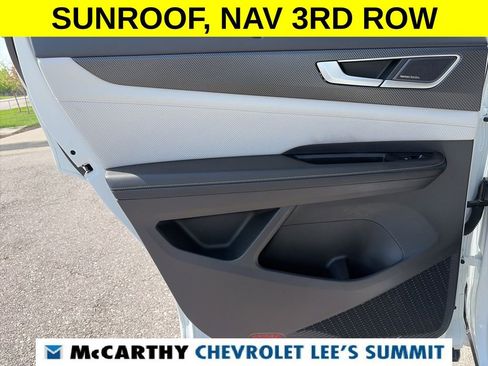 Used 2024 Volkswagen Atlas Cross Sport SEL Premium R-Line image 46