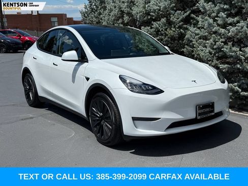 Used 2023 Tesla Model Y Long Range AWD/4WD image 12