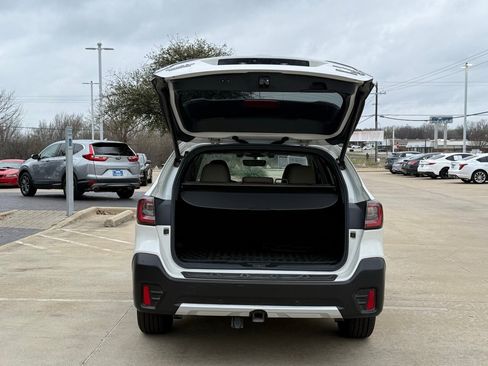 Used 2020 Subaru Outback Limited XT image 5