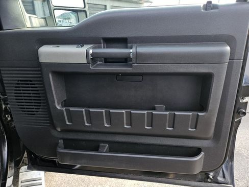 Used 2013 Ford F250 Lariat w/ Lariat Ultimate Pkg image 27