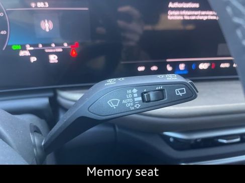 New 2025 Audi Q5 Premium Plus image 14