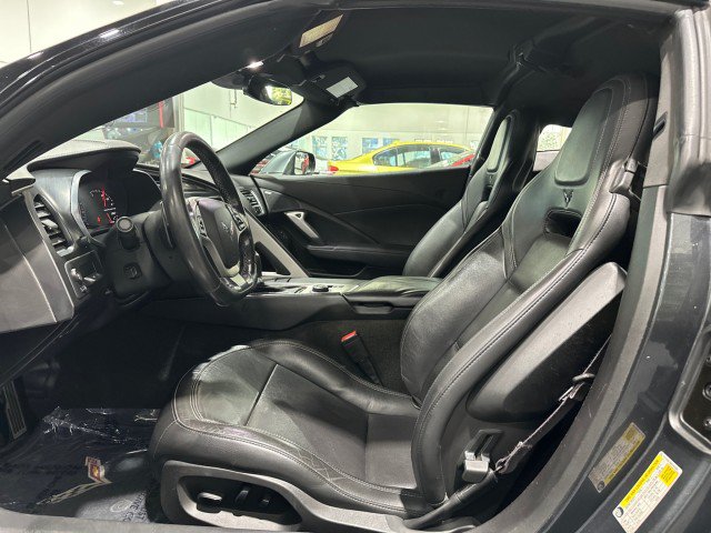 Used 2017 Chevrolet Corvette Stingray Coupe RWD image 41