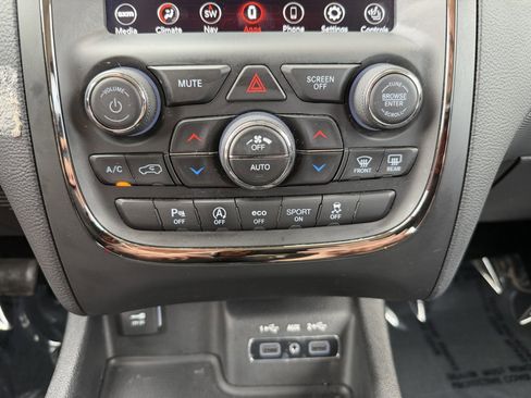 Used 2020 Dodge Durango GT AWD/4WD image 22