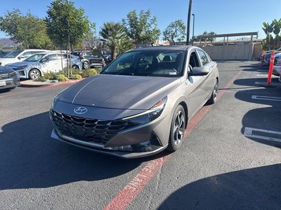 Used 2022 Hyundai Elantra Limited
