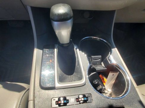 Used 2015 Toyota Highlander Limited AWD/4WD image 19