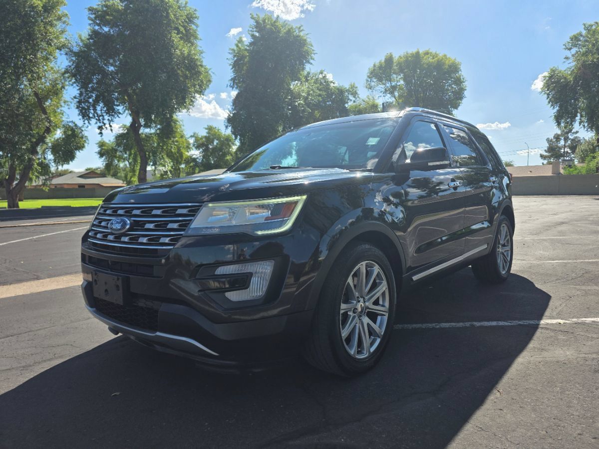 Used 2017 Ford Explorer Limited FWD image 9