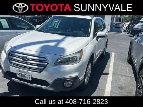 Used 2016 Subaru Outback 2.5i Premium AWD/4WD image 1