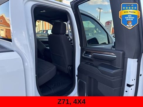 Used 2024 Chevrolet Silverado 2500 LT w/ Z71 Off-Road Package image 13