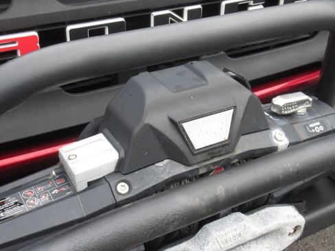 Used 2021 Ford Bronco Big Bend w/ Sasquatch Package AWD/4WD image 4