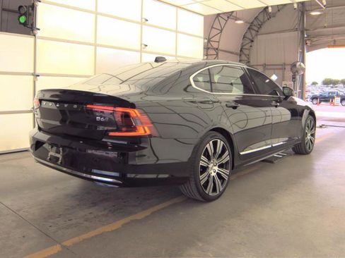 Used 2023 Volvo S90 B6 Plus AWD/4WD image 2
