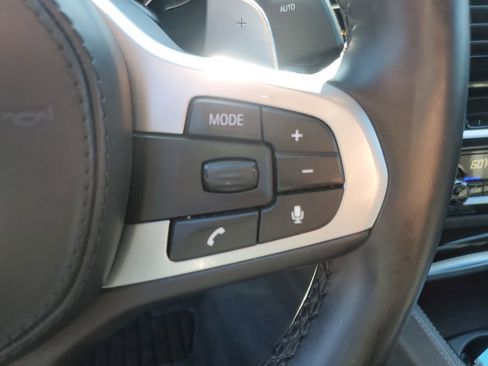 Used 2018 BMW M550i xDrive AWD/4WD image 17