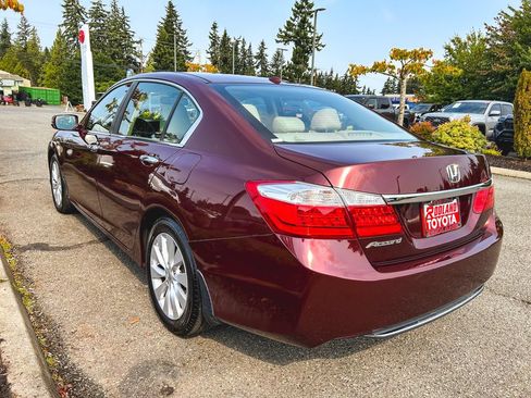 Used 2015 Honda Accord EX-L image 9