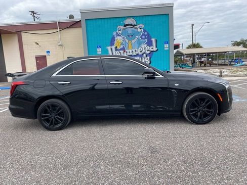 Used 2022 Cadillac CT4 Luxury w/ Sun And Sound Package image 2