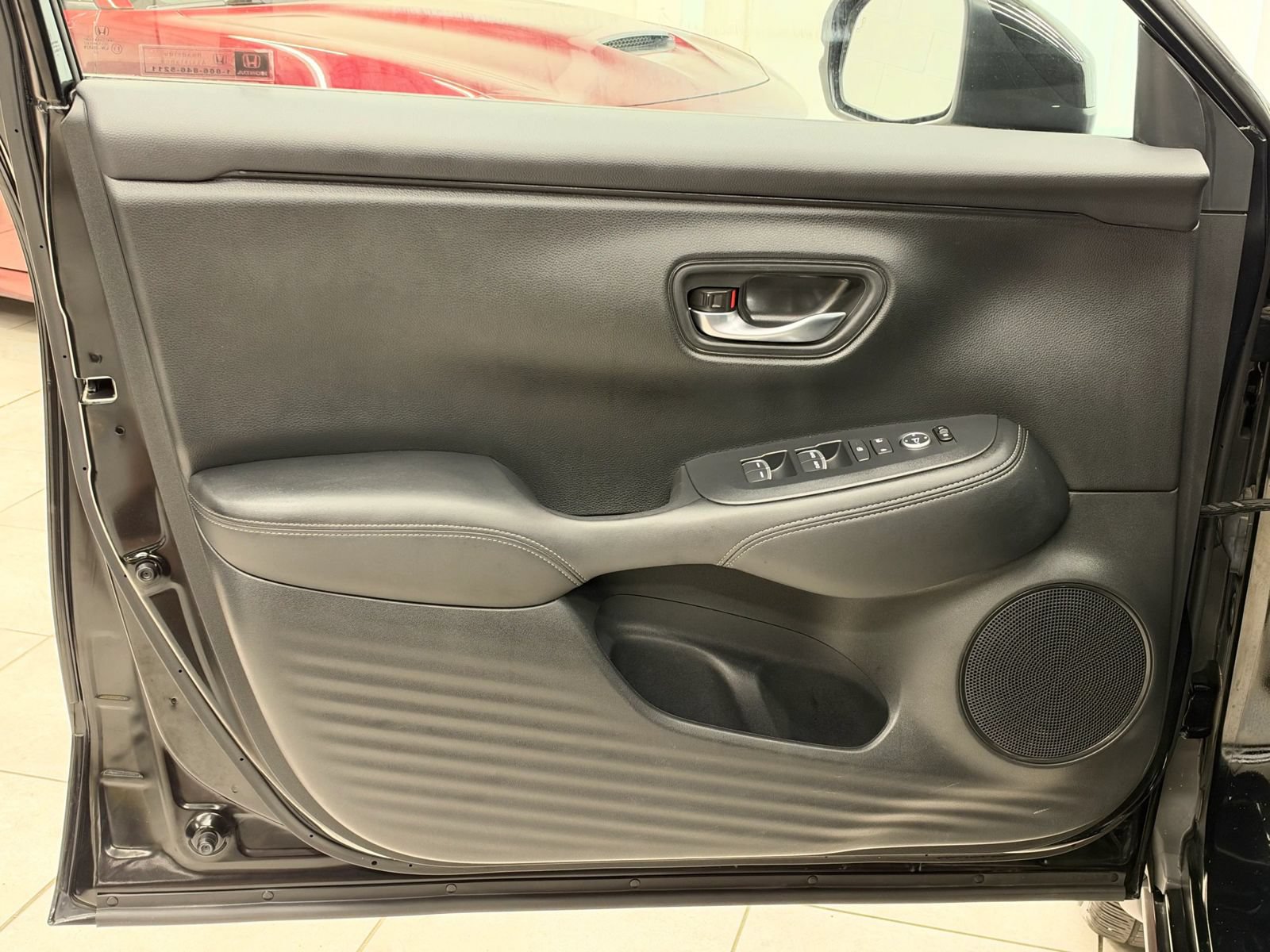 Used 2024 Honda HR-V EX-L image 15