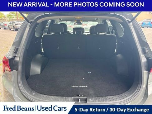 Used 2023 Hyundai Santa Fe SE FWD image 8