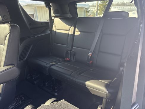 Used 2021 Chevrolet Tahoe Z71 w/ Z71 Signature Package image 34