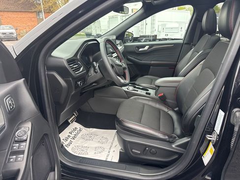 Used 2024 Ford Escape ST-Line Select w/ Tech Pack #2 AWD/4WD image 14
