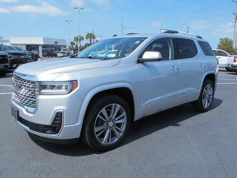 Used 2020 GMC Acadia Denali w/ LPO, Floor Liner Package FWD image 8