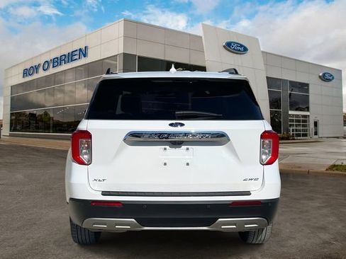 Certified 2023 Ford Explorer XLT w/ Equipment Group 202A image 4