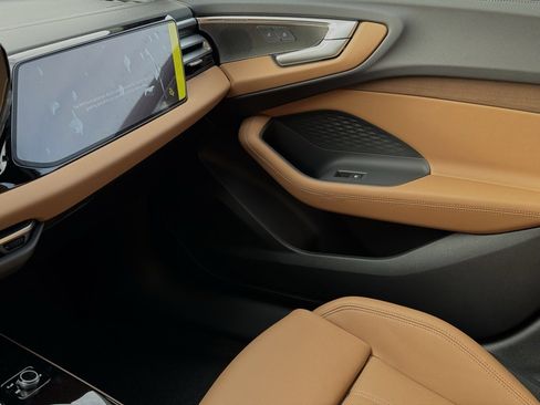 New 2025 Audi A5 2.0T Prestige image 34