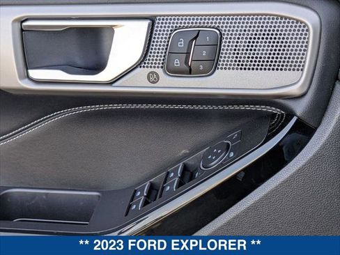 Used 2023 Ford Explorer ST w/ Equipment Group 401A image 11