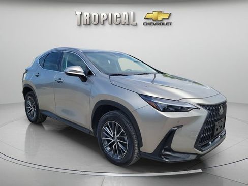 Used 2023 Lexus NX 350 AWD image 7