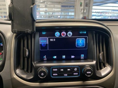 Used 2015 Chevrolet Colorado Z71 image 15