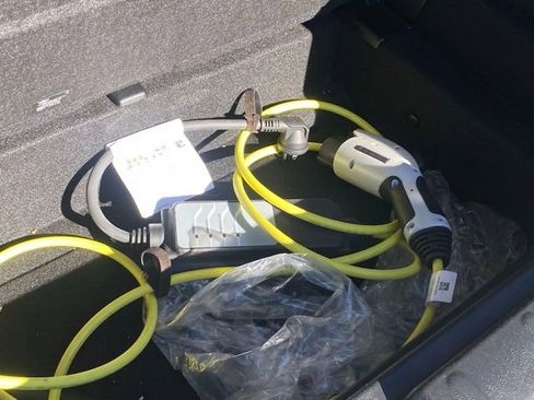 Used 2021 MINI Cooper SE w/ 6.5" Touchscreen Package image 27