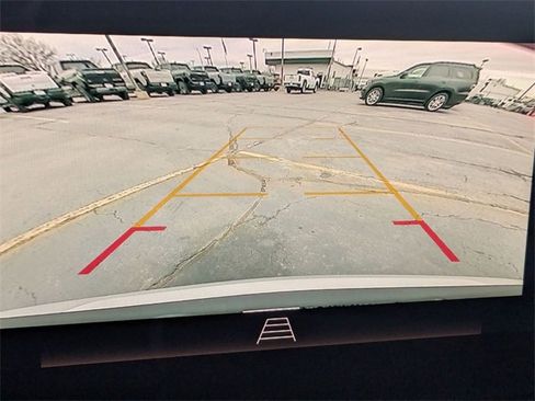 Used 2024 Buick Envista Preferred image 26