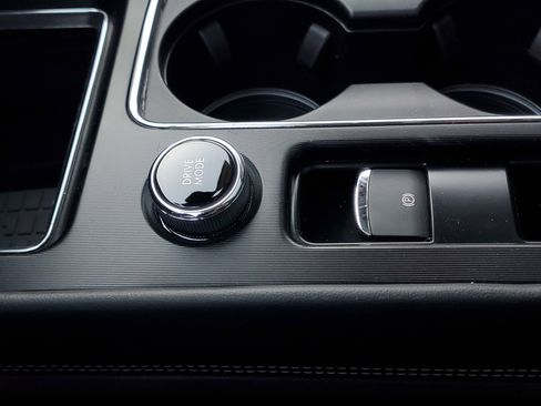 New 2026 Lincoln Corsair Premiere image 24