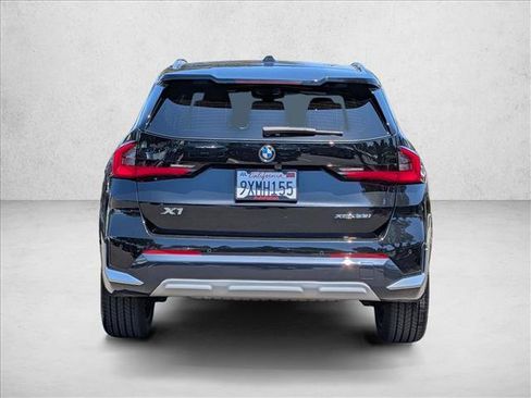 Certified 2024 BMW X1 xDrive28i w/ Convenience Package AWD/4WD image 7