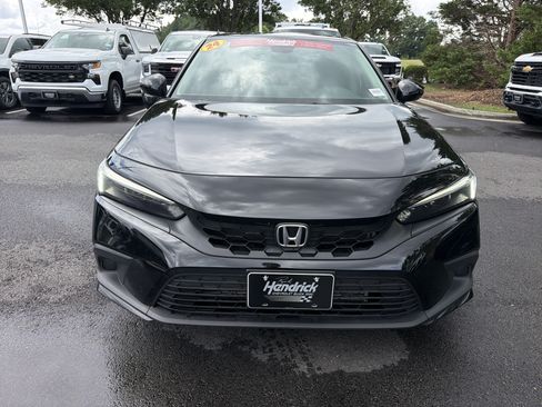 Used 2024 Honda Civic EX-L image 3