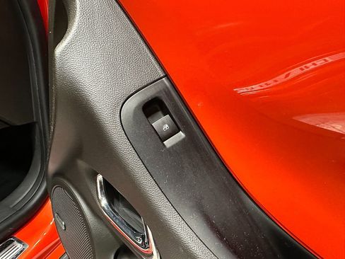 Used 2010 Chevrolet Camaro SS w/ Interior Accent Trim Package image 13