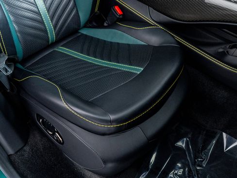 Used 2023 Aston Martin DBX 707 image 32