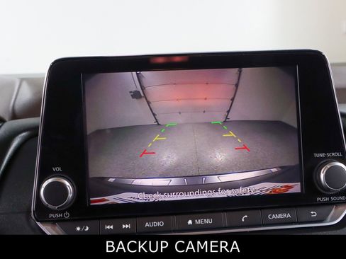 Used 2023 Nissan Rogue SV FWD image 18