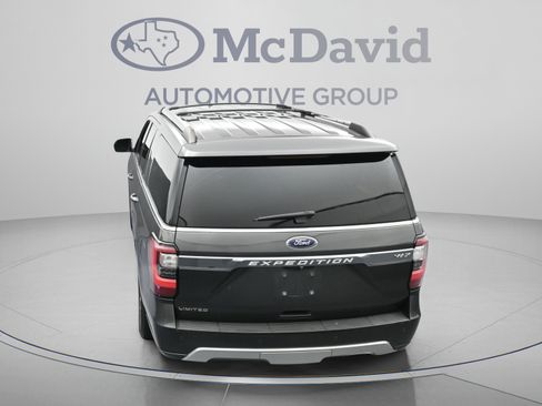 Used 2018 Ford Expedition Max Limited RWD image 38