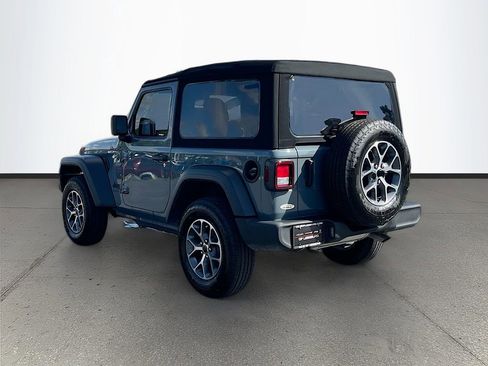 Used 2024 Jeep Wrangler Sport S image 5