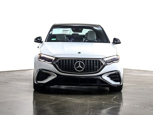New 2026 Mercedes-Benz E 53 AMG e 4MATIC Sedan image 2