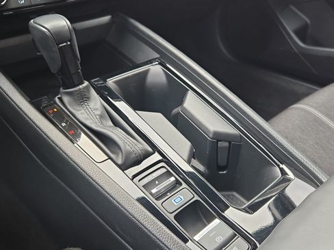 Used 2024 Honda Accord Sport image 26