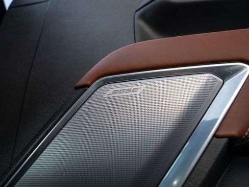 Used 2022 GMC Sierra 1500 Denali Ultimate image 12