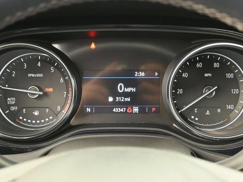 Used 2023 Buick Encore GX Preferred w/ Cold Weather Comfort Package AWD/4WD image 17